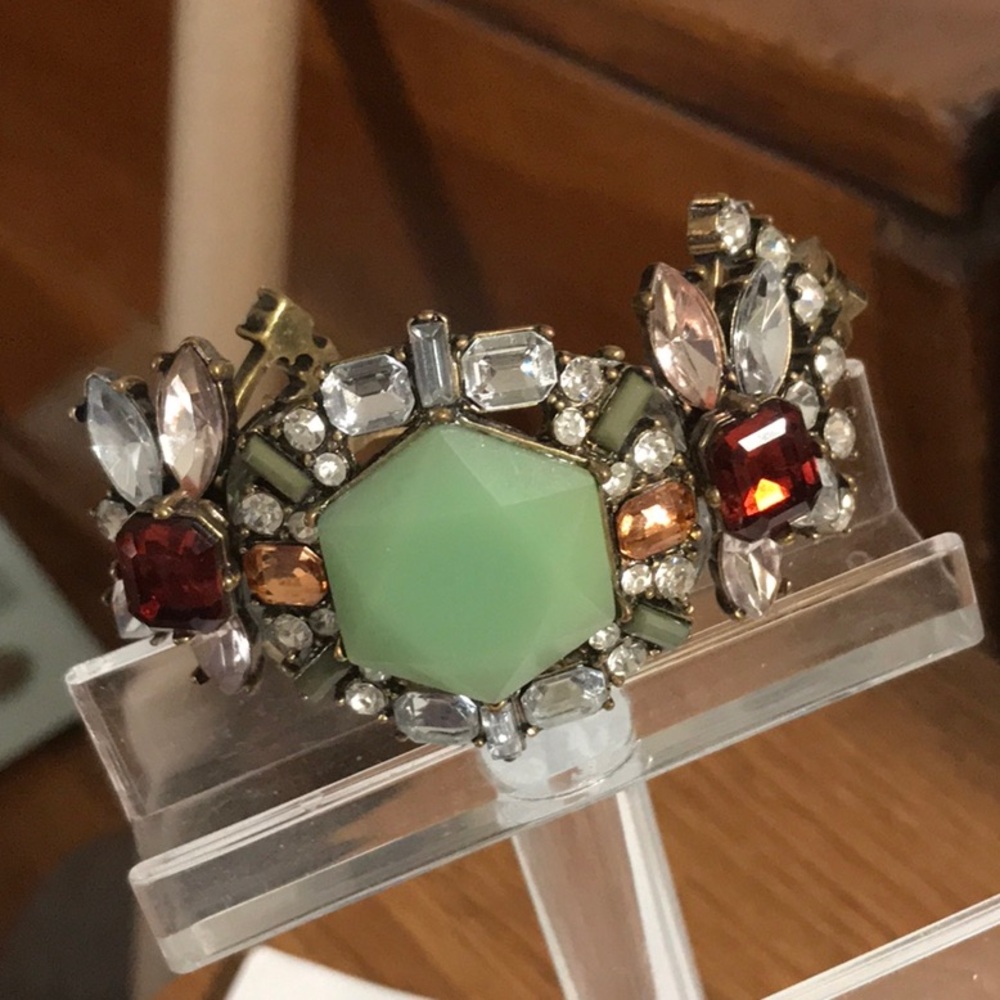 Elegant Multicolor Bracelet